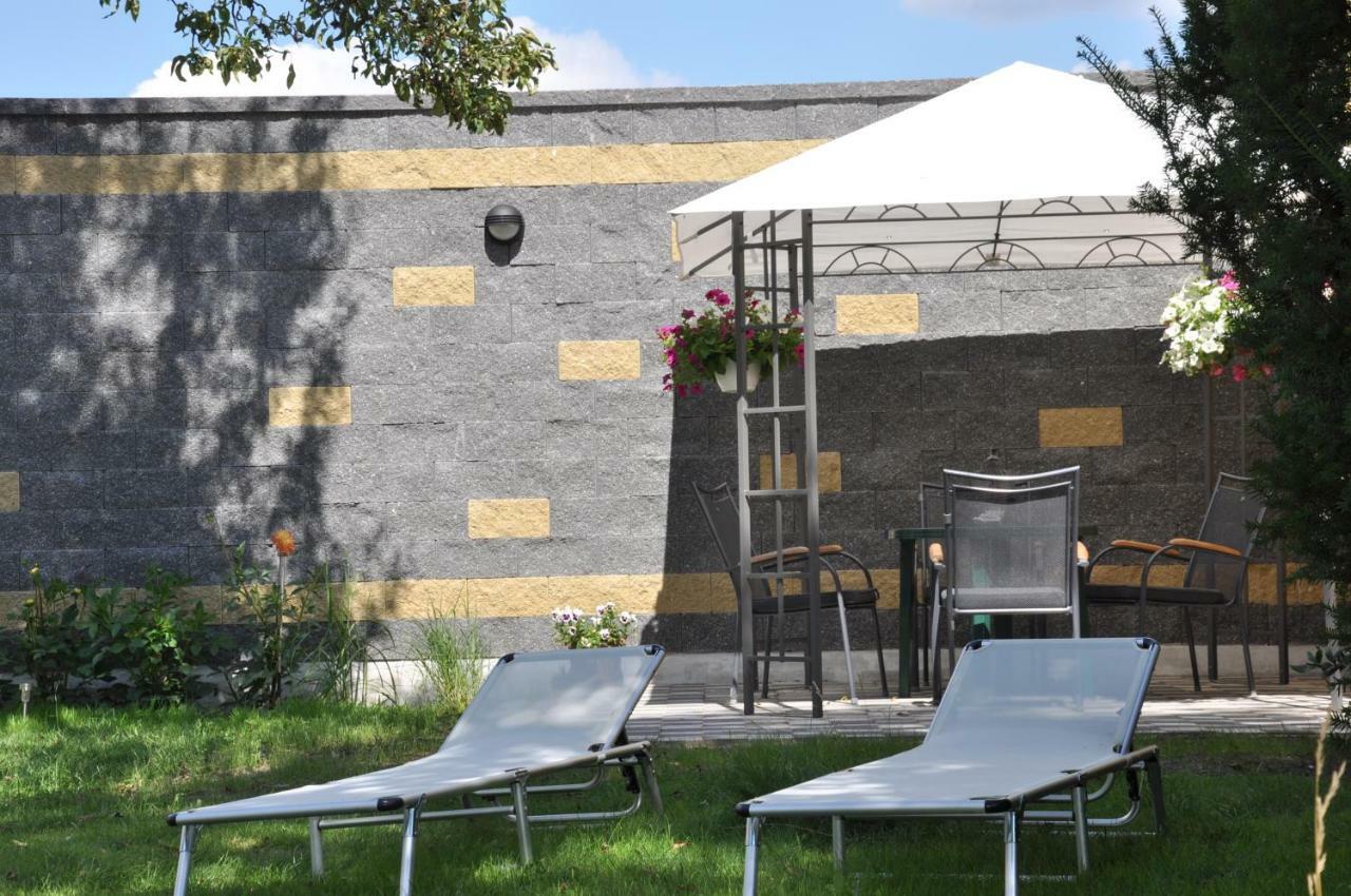 Be Well 3-Rooms Apartment With Parking And Garden 华沙 外观 照片