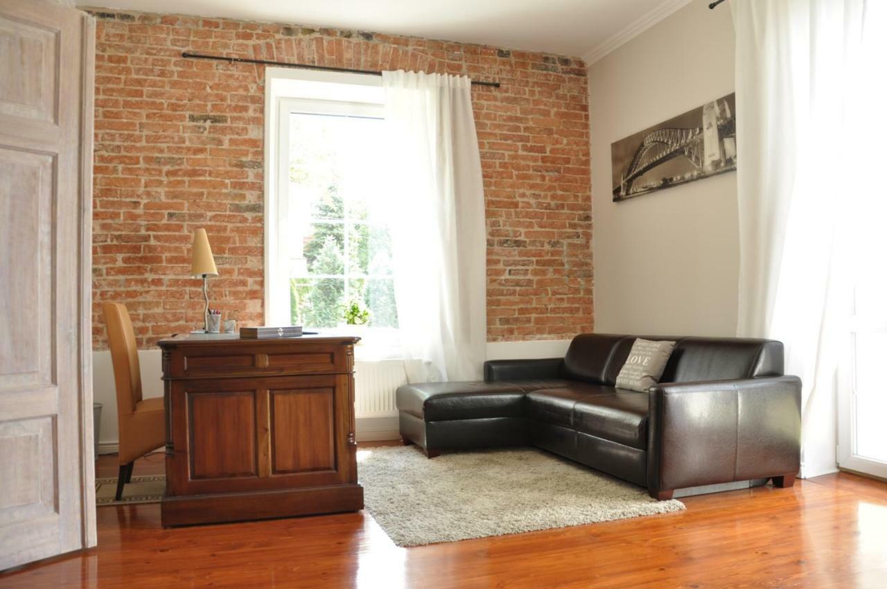 Be Well 3-Rooms Apartment With Parking And Garden 华沙 外观 照片